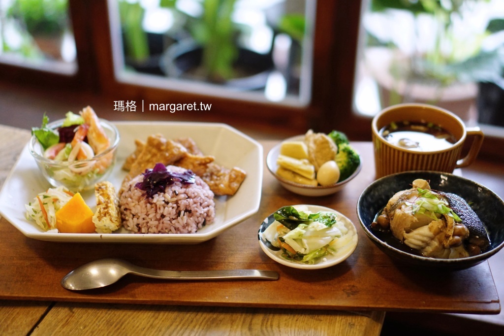早晨小姐 x 元樂庵。嘉義早午餐/日式定食｜把自己愛吃的料理分享給客人