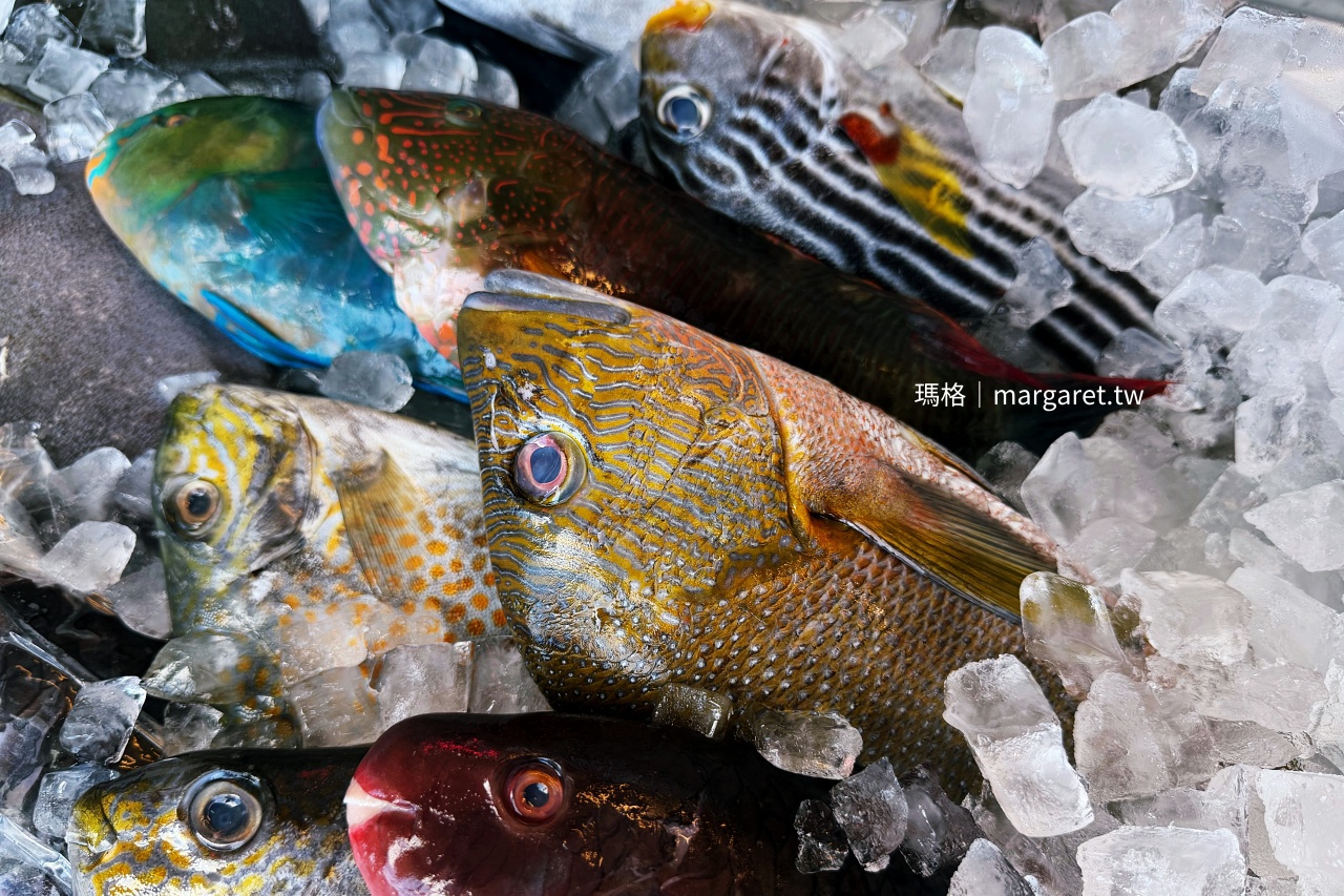 後壁湖美食。邱家生魚片｜第一次看到這種規定：生魚片每桌限點600元