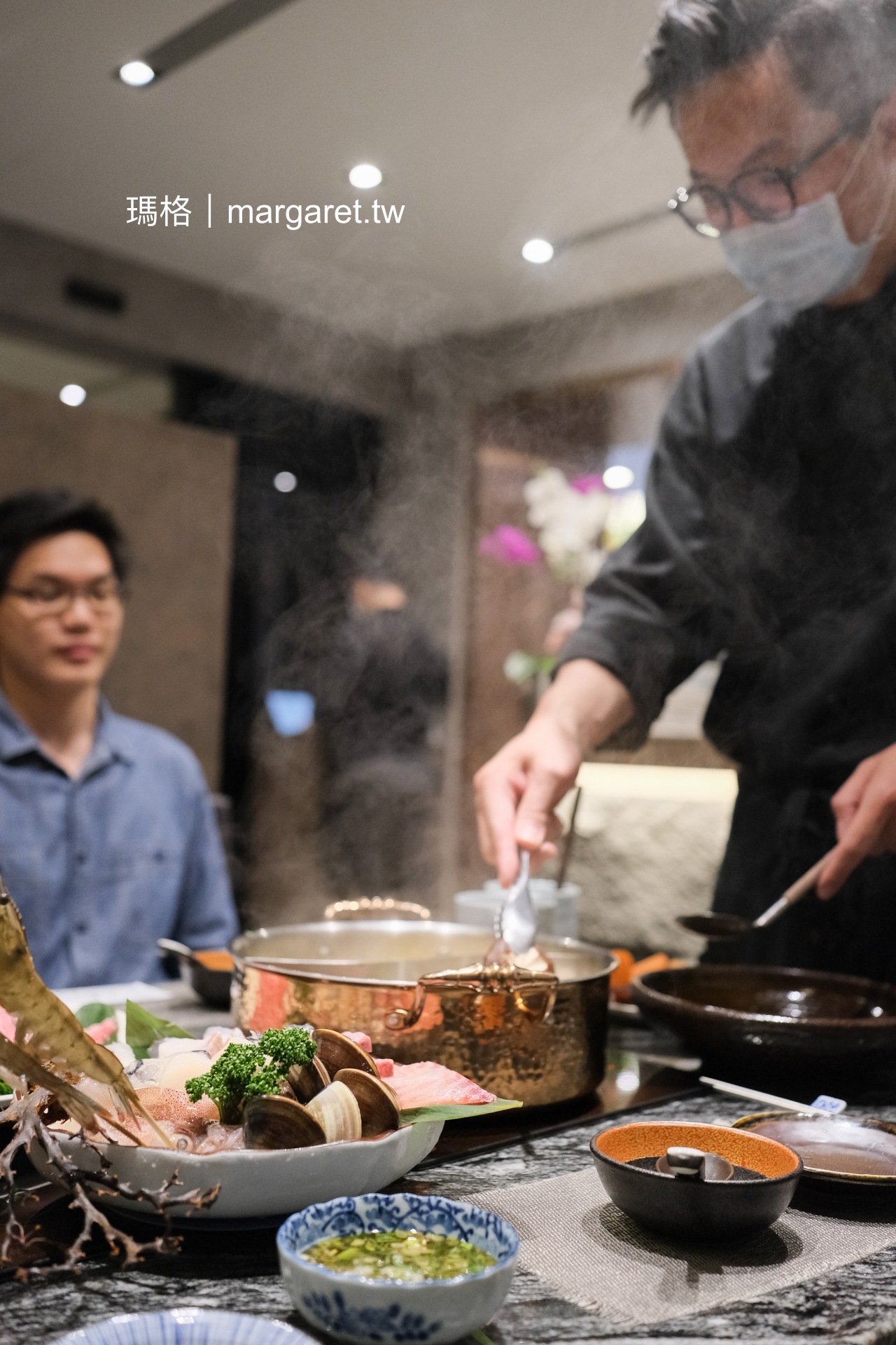 二本松涮涮鍋。細膩的桌邊服務｜台北大安區高檔火鍋。多位藝人與食尚玩家齊推薦