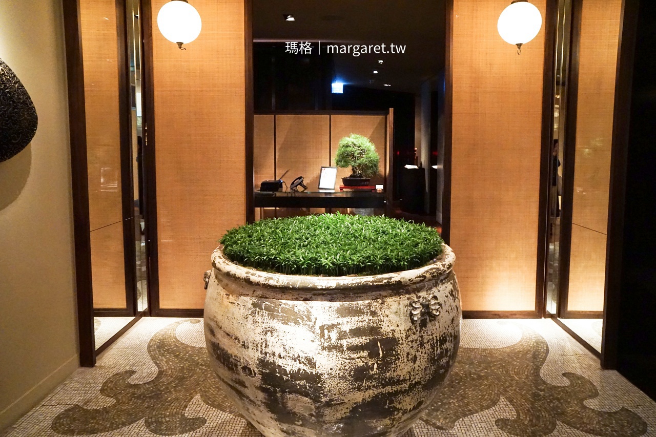 雅閣中餐廳 中式古董裝飾長廊 用餐空間一景