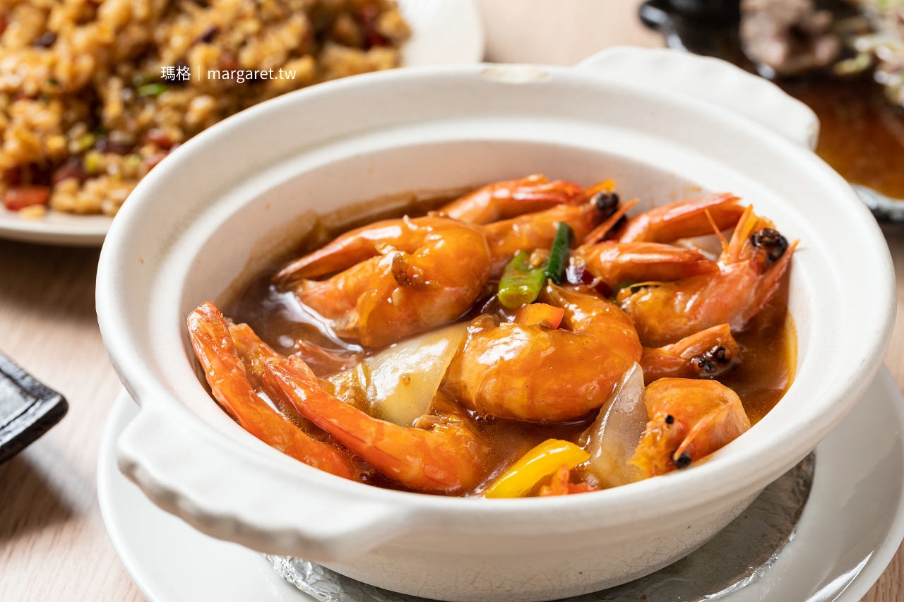 嘉義鳳凰軒港式簡餐。一個人用餐也適合｜限量廣式脆皮雞預訂才吃得到