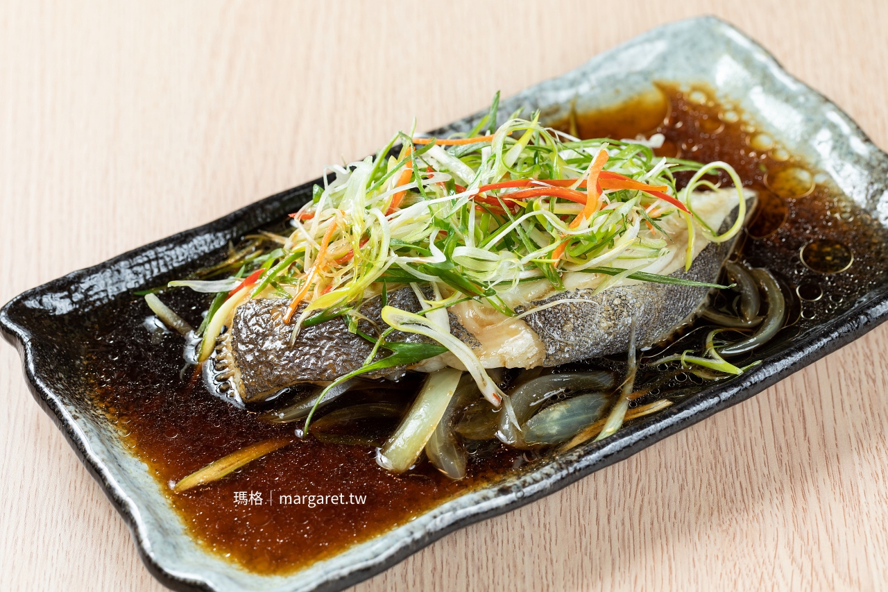 嘉義鳳凰軒港式簡餐。一個人用餐也適合｜限量廣式脆皮雞預訂才吃得到