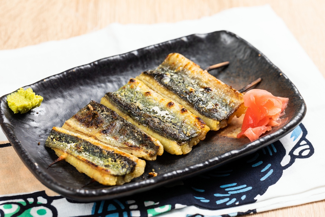 板前屋饕客精選：白燒鰻串燒。