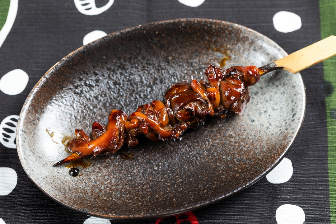 板前屋饕客精選：鰻肝串燒。