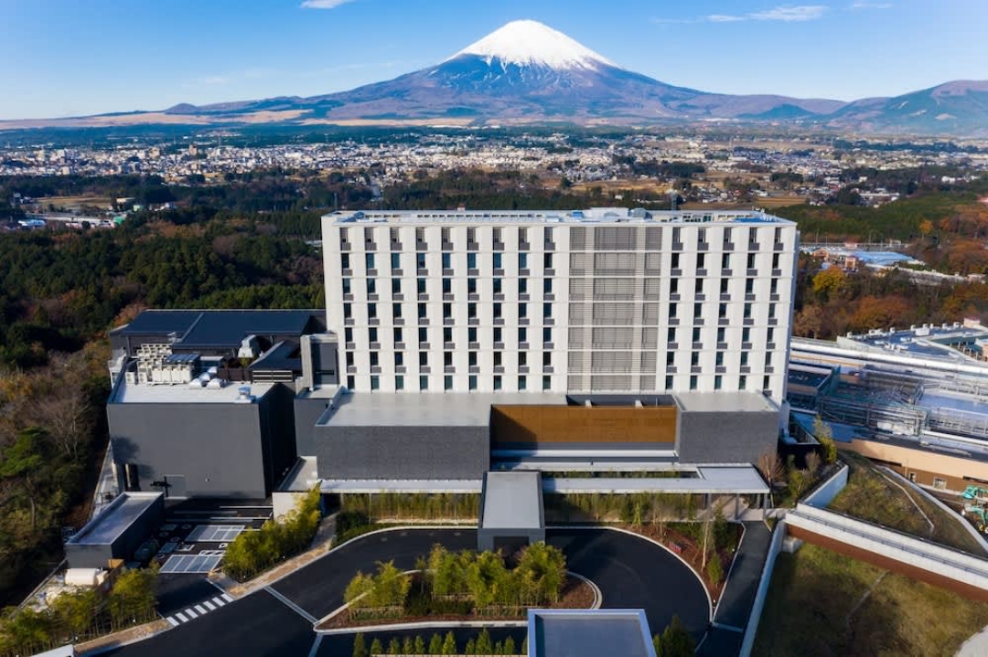 HOTEL CLAD。房間窗外景就是富士山的酒店｜御殿場木の花の湯