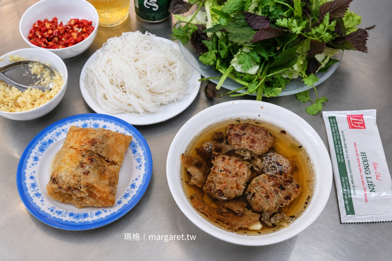 河內香蓮烤肉米線 完整套餐擺盤俯拍
