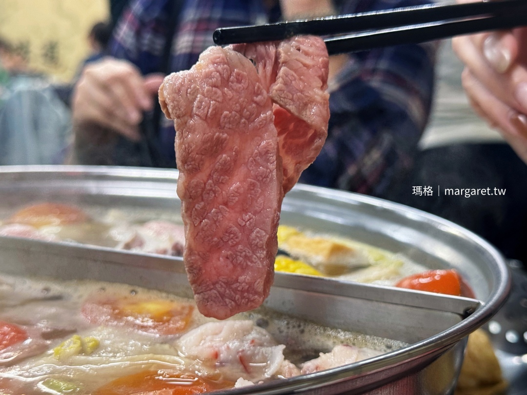 嘉義佳園汕頭火鍋。師承屏東新園｜好肉、好湯、好料、自製沙茶