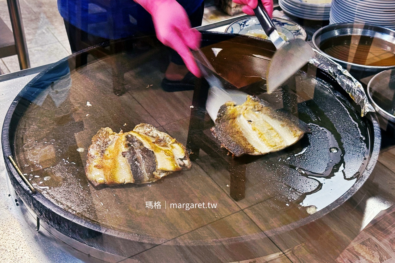 珍珍蚵仔煎海產粥。搬離嘉義文化路夜市｜新址在民主火雞肉飯隔壁（裝修中 / 暫停營業)