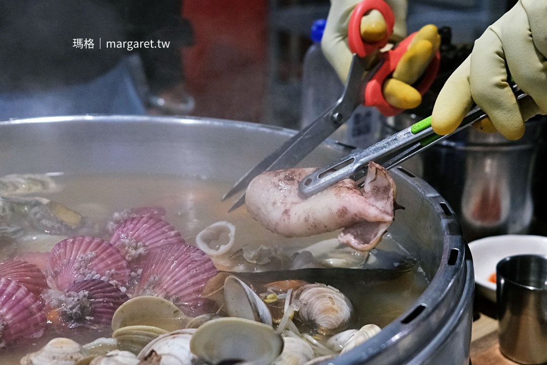 澤家貝殼蒸鍋 택이네 조개전골。釜山1號開琴店｜澎湃海鮮視覺震撼