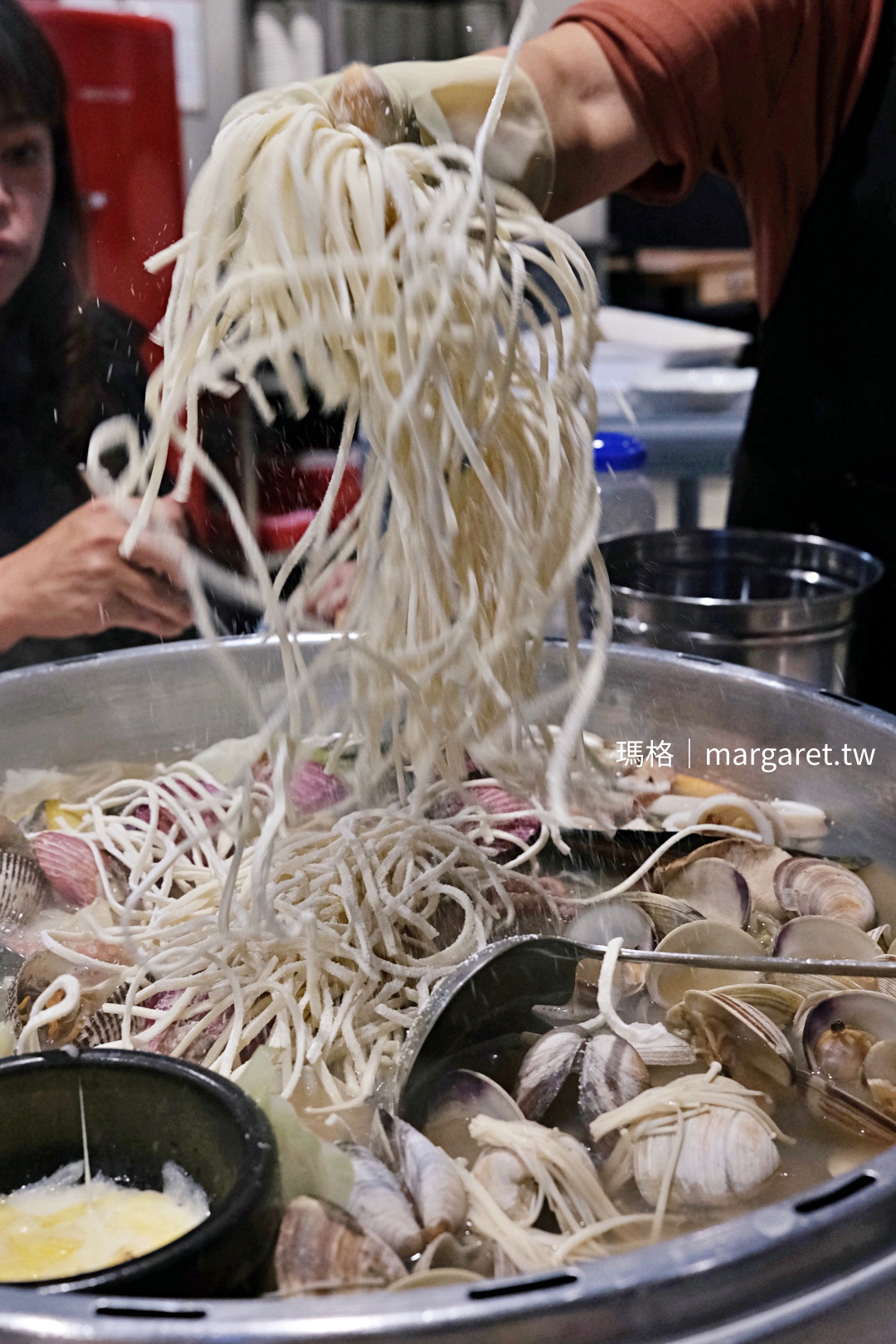 澤家貝殼蒸鍋 택이네 조개전골。釜山1號開琴店｜澎湃海鮮視覺震撼