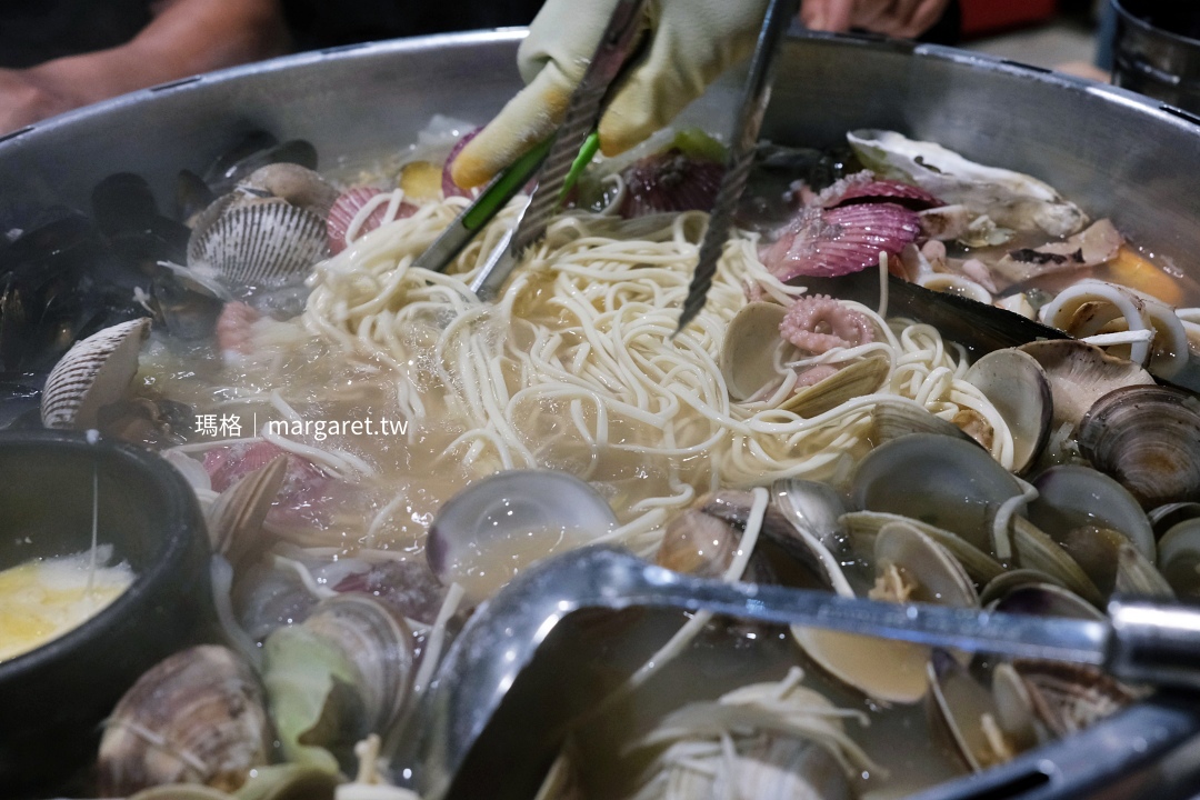 澤家貝殼蒸鍋 택이네 조개전골。釜山1號開琴店｜澎湃海鮮視覺震撼