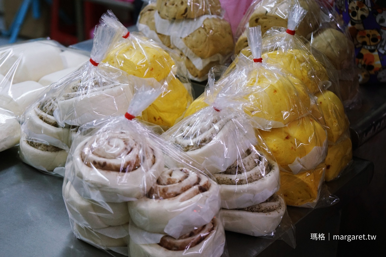 老龍師肉包選擇多樣化，不只香菇肉包。