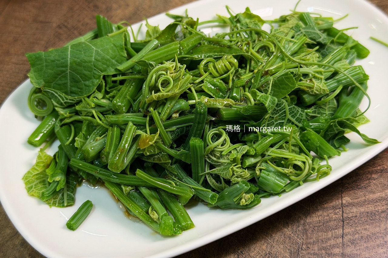 嘉義波波食堂 小菜台多樣選擇油豆腐日式蒸蛋各式配菜