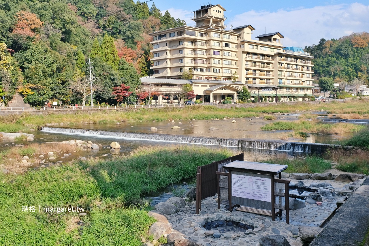 三朝溫泉溪谷露天浴池「河原風呂」，可免費入浴。