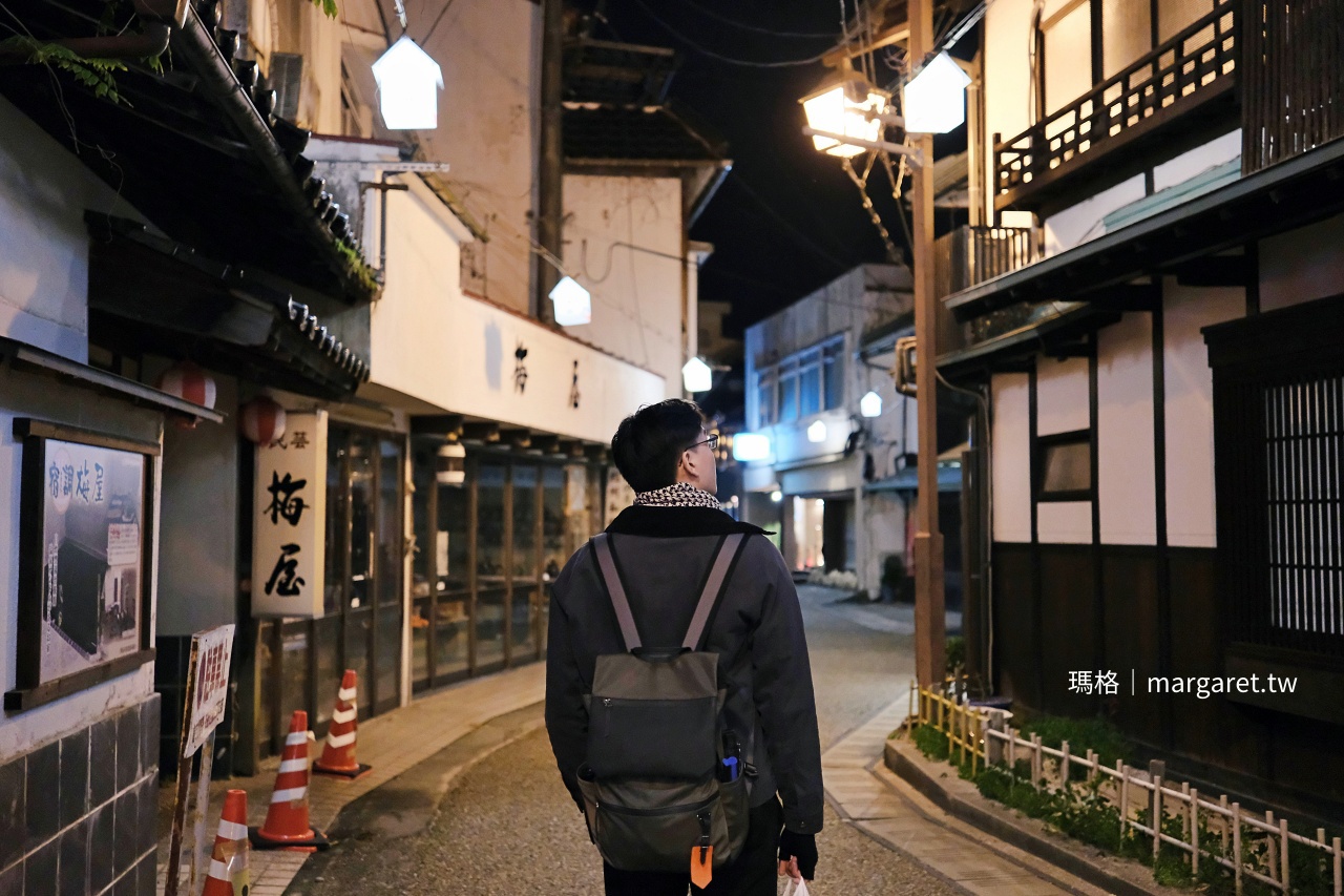 古色古香的三朝溫泉老街。