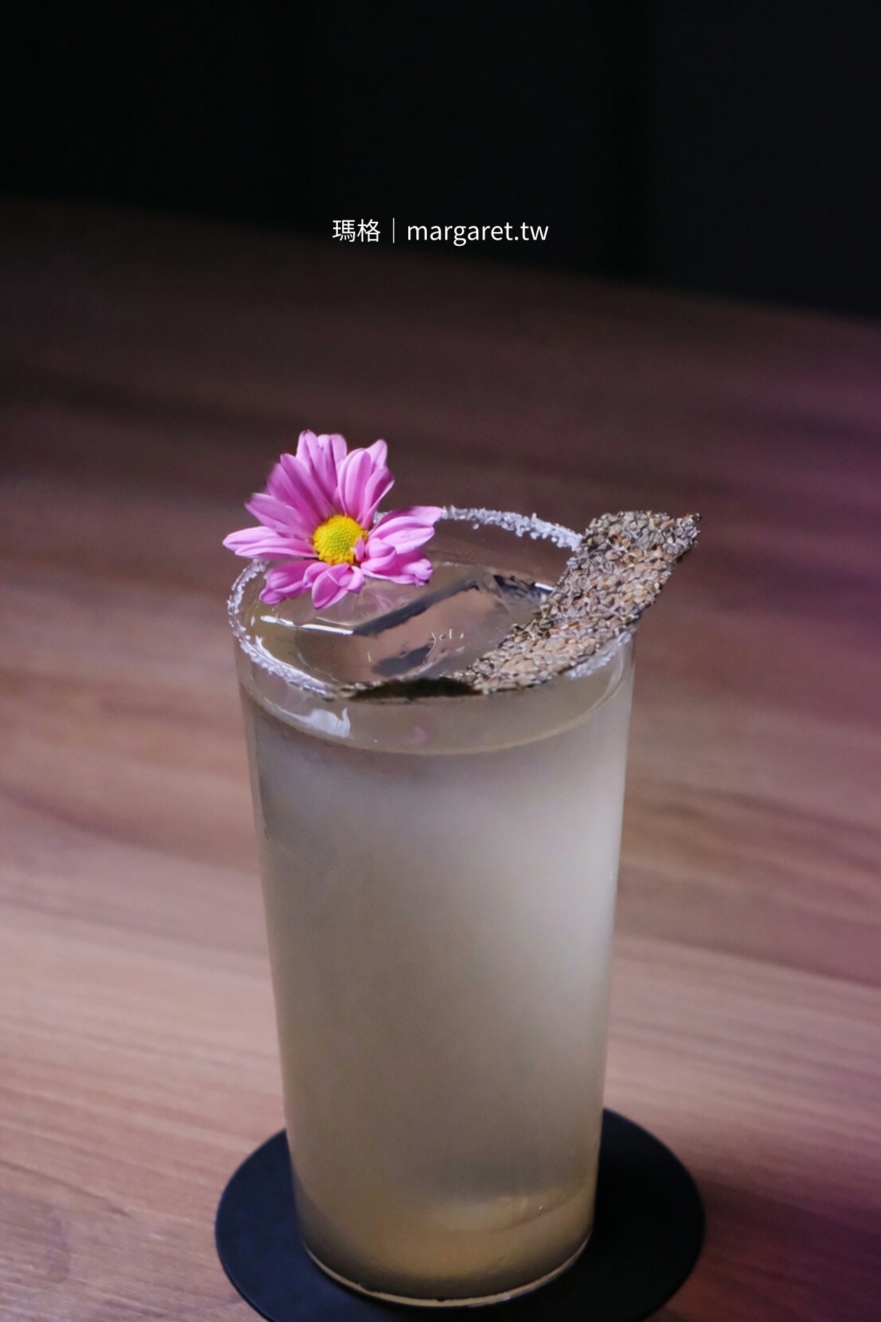 台北RayDarts酒吧 柚夏晚風調酒白葡萄柚子鹽口杯緣清爽開飲