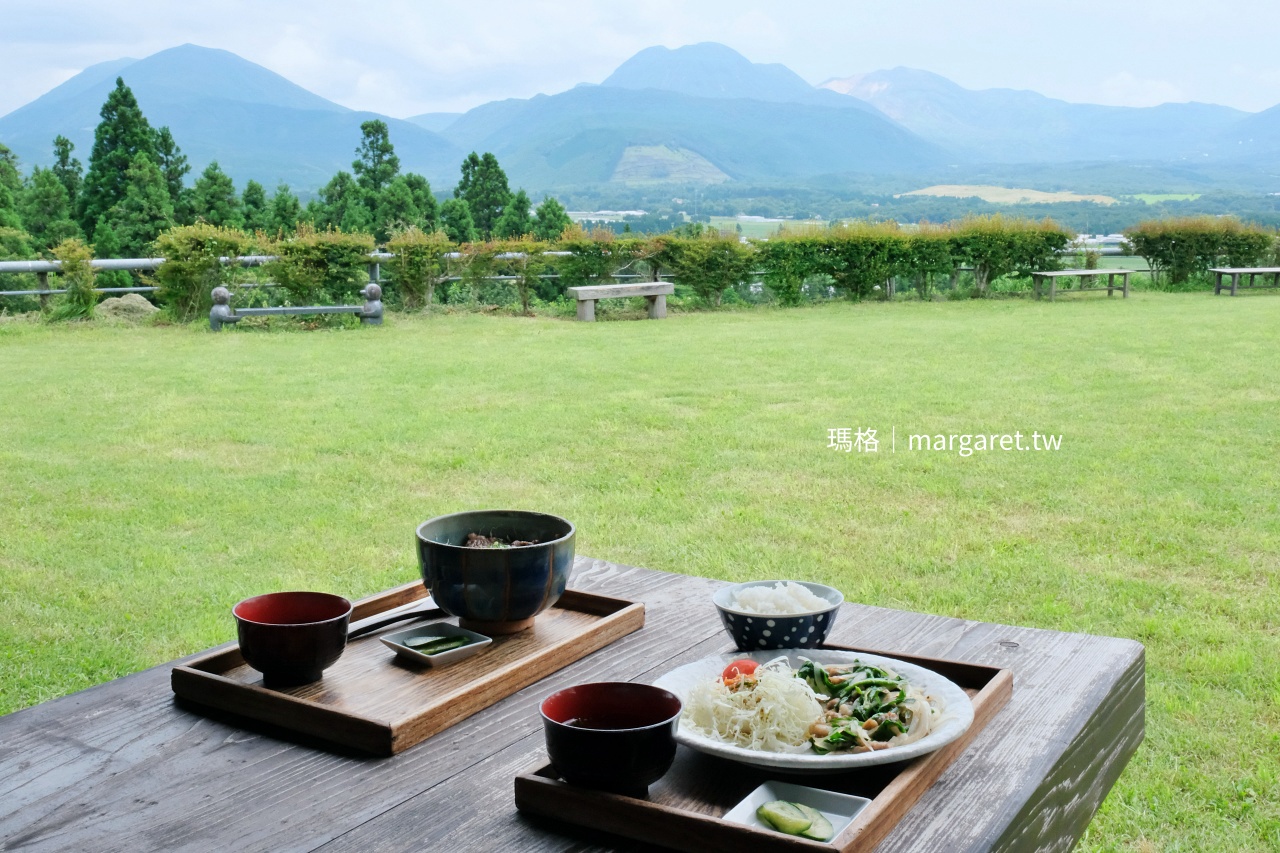 Bebenko牧場餐廳 戶外座位 眺望九重連山