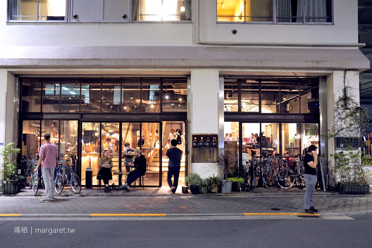 東京Nui.青年旅館。Hostel & Bar Lounge｜頂樓公共空間的美好夜晚