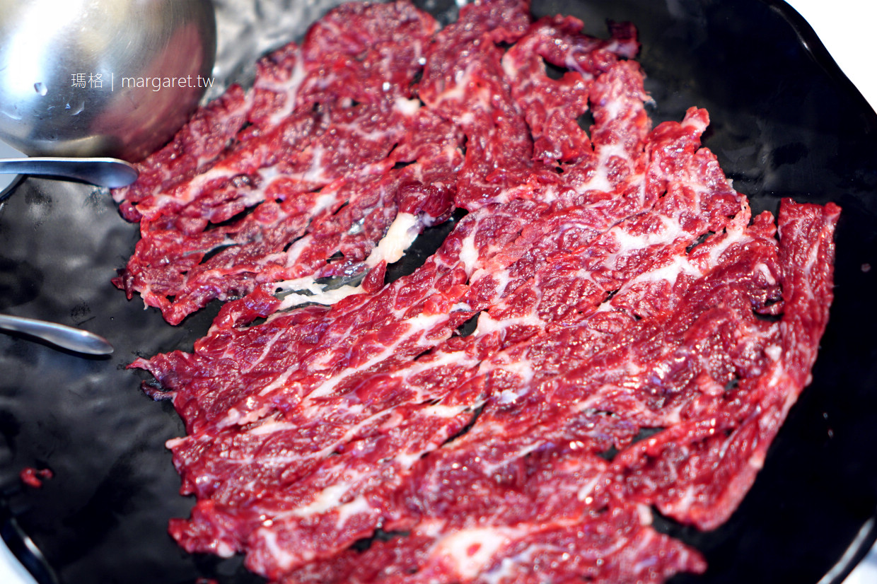 阿裕牛肉涮涮鍋崑崙店。新開幕千坪空間｜顛覆你對台南溫體牛肉湯的印象