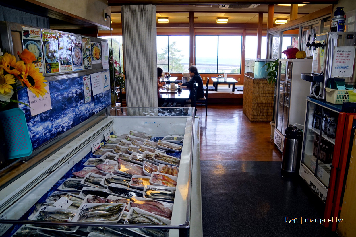 魚料理海Umi。日本海的新鮮滋味｜鳥取琴浦町。道の駅ポート赤碕