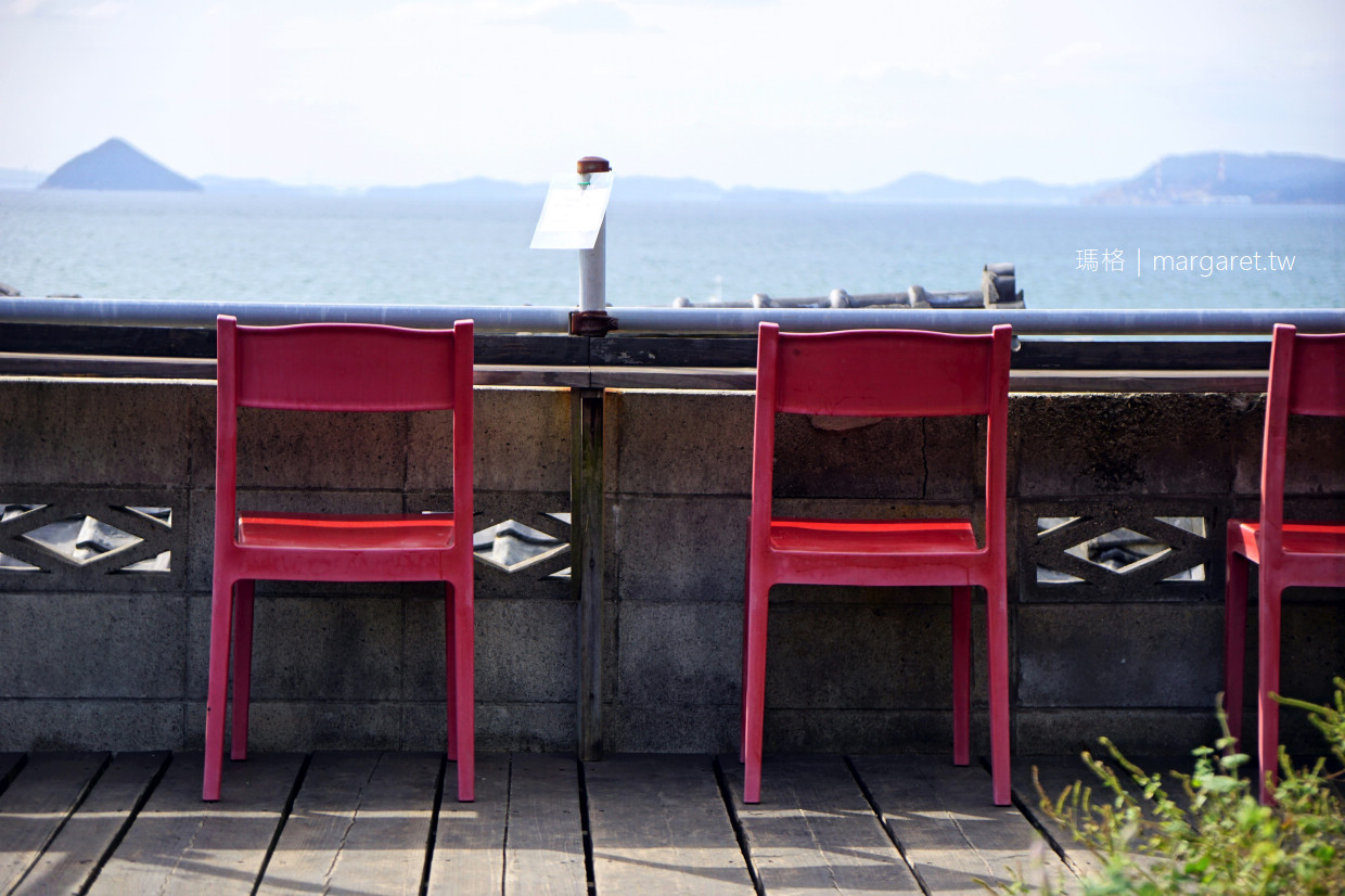 ONBA Cafe男木島海景咖啡｜ONBA  FACTORY把居民手推車變成藝術品。瀨戶內國際藝術祭限定
