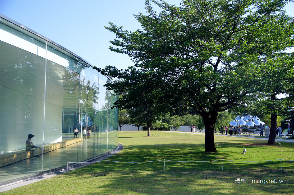 金澤21世紀美術館。世界最有名的泳池｜威尼斯建築雙年展金獅獎