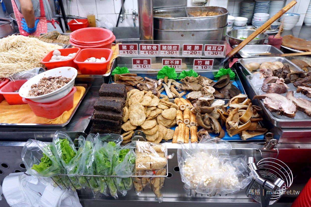 小杜意麵。台南中西區美食｜辣油帶勁。滷豬皮超讚