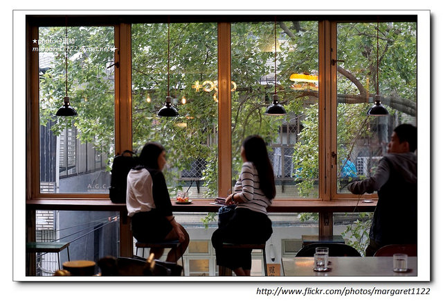 AGCT apartment 公寓咖啡館｜與服裝設計、滿窗綠意共生的咖啡香