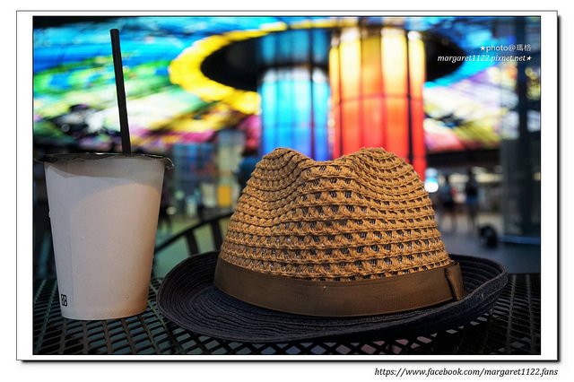 【高捷美麗島站】光之穹頂。孤糜咖啡。瑪格和她的帽子