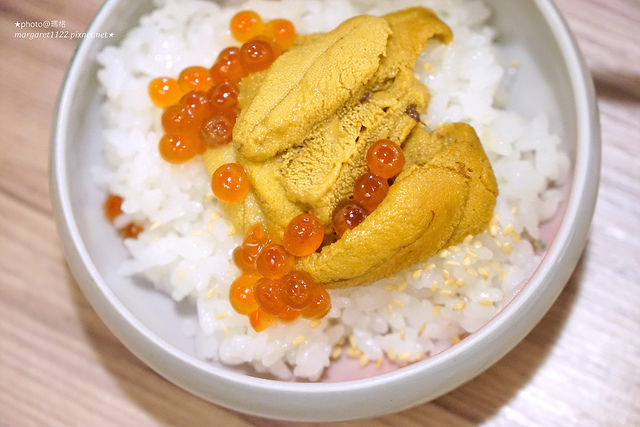 台北超狂海膽趴｜小六食堂「羽立+菊水雙星丼」，一次吃到日本3大頂級海膽的2種