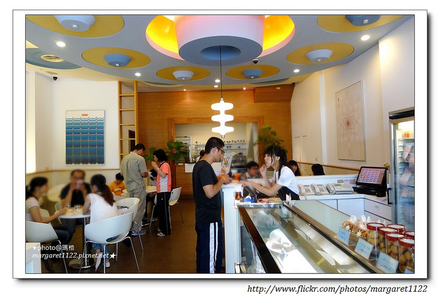【特色好咖啡】傳說中蛋糕界的LV~台南。深藍咖啡館。千層派