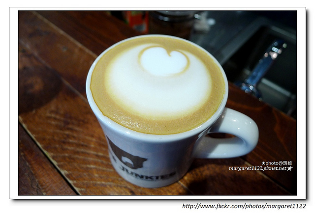 【台北好咖啡】Café Junkies小破爛咖啡館~泛民生社區的美式復古風